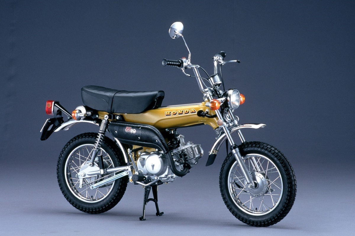 honda_st125_dax_04_1200_