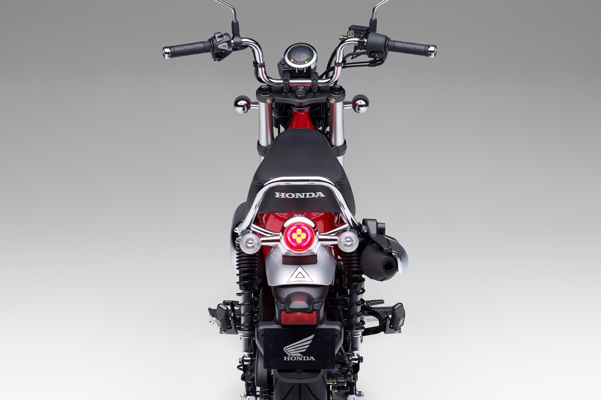 honda_st125_dax_32_1200_