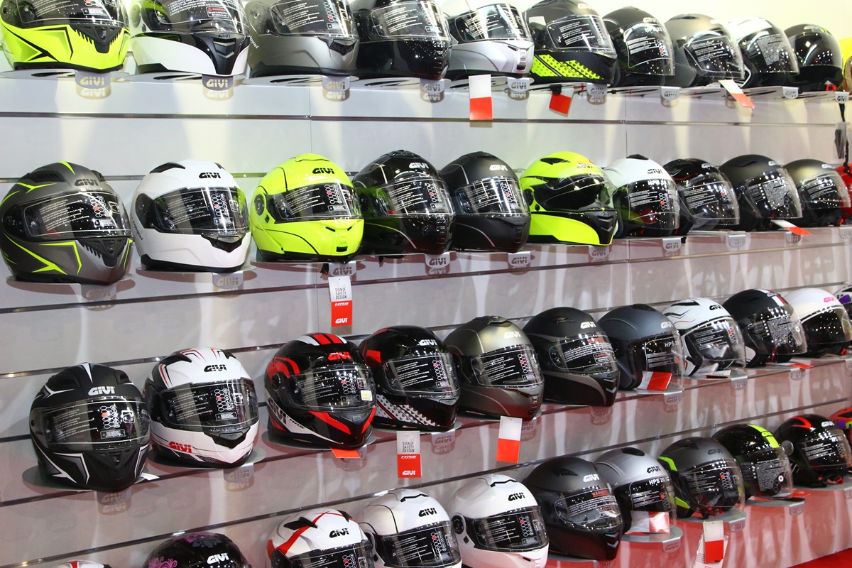 Exposición de productos Givi
