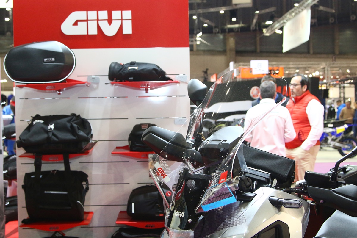 Exposición de productos Givi