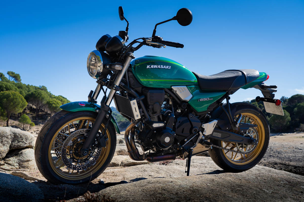 kawasaki_z650rs_2022_08