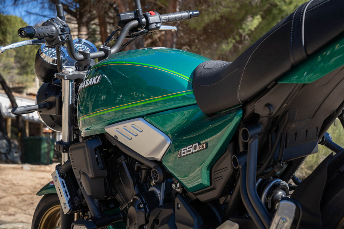 kawasaki_z650rs_2022_10