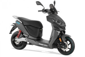 El nuevo scooter eléctrico Rieju E-City en color gris oscuro