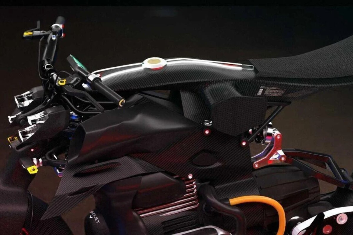 ducati_ghost_-_daniel_kemnitz_6