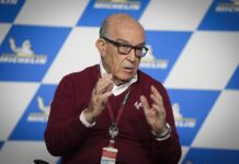 Ezpeleta habló en público para explicar la situación