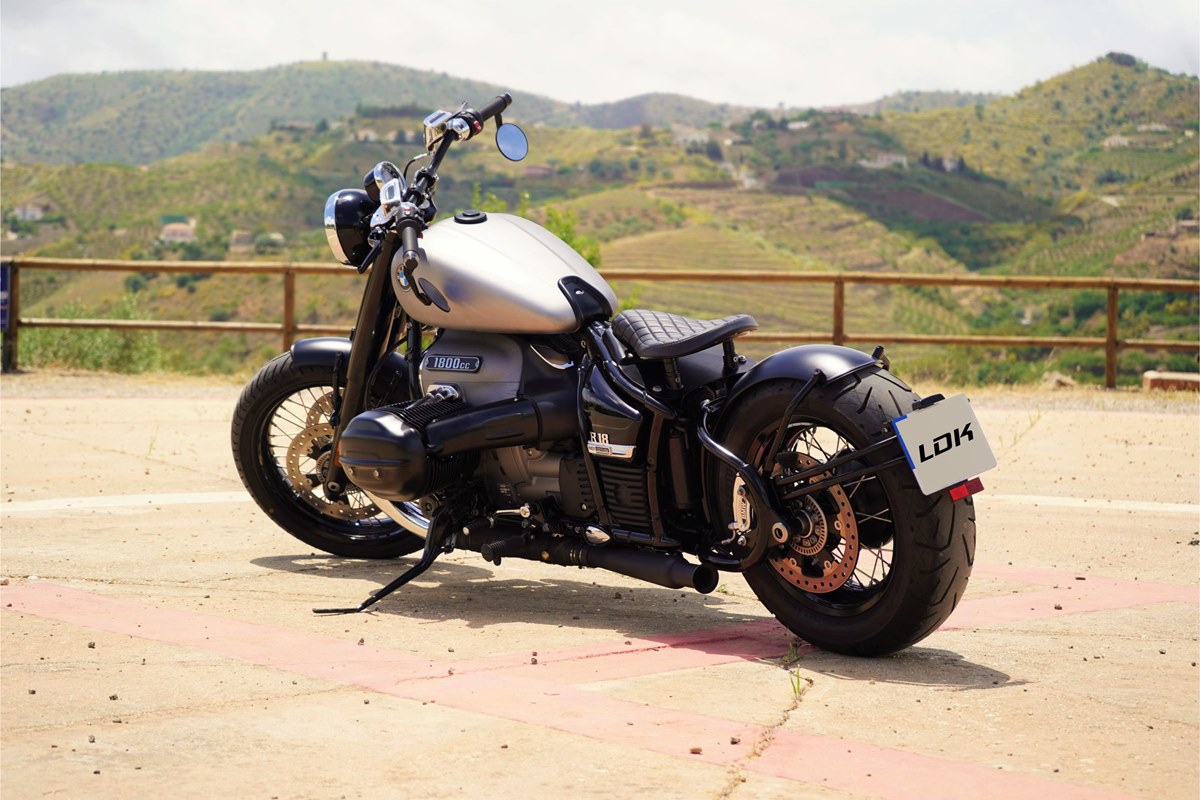 BMW R18 Bobber Steel by Lord Drake Kustoms