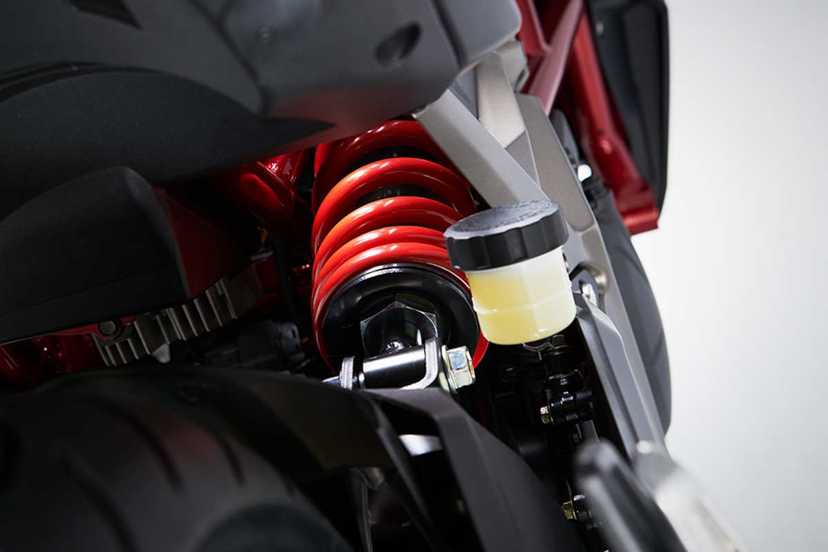KYMCO K Rider 400