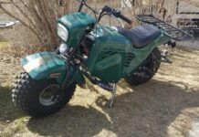 Es, claramente, una moto de trabajo