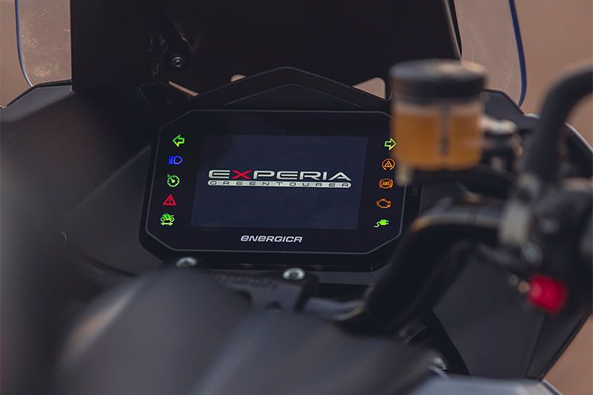 Energica Experia 2022  cuadro de instrumentos