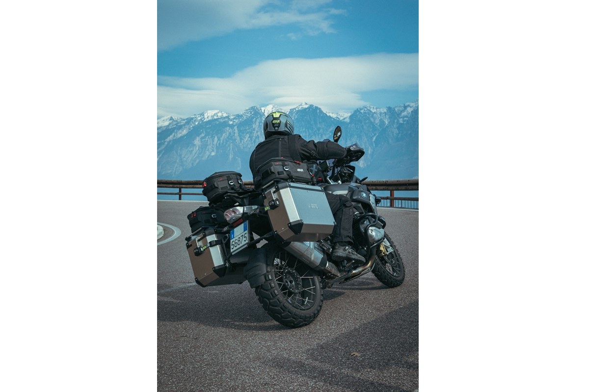 Gama GIVI X-Line 2022
