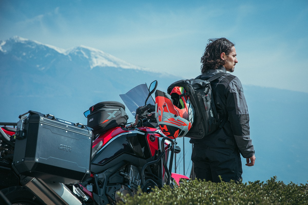 Gama GIVI X-Line 2022