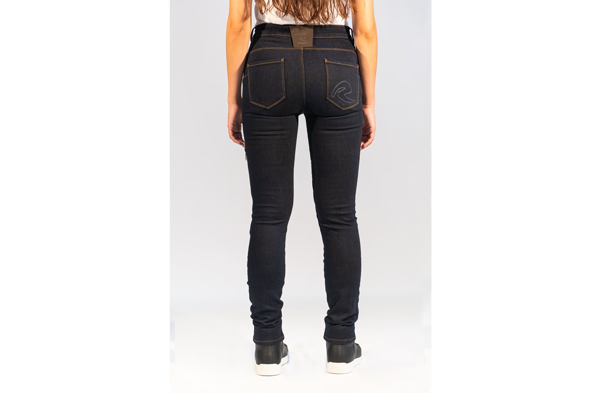 Racered Lady Stranger vista posterior