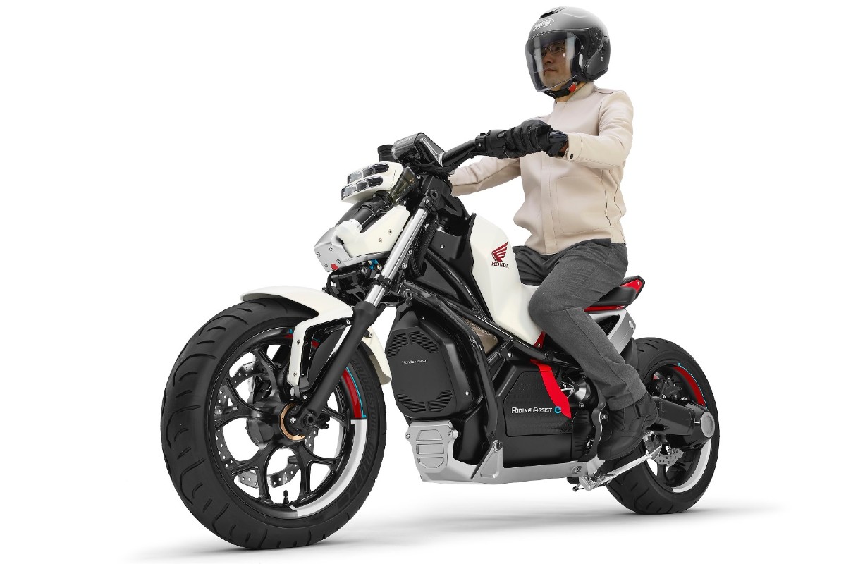 patente_honda_riding_assist_2_6