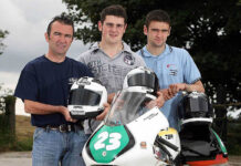 Robert, Michael y William Dunlop en una foto de archivo