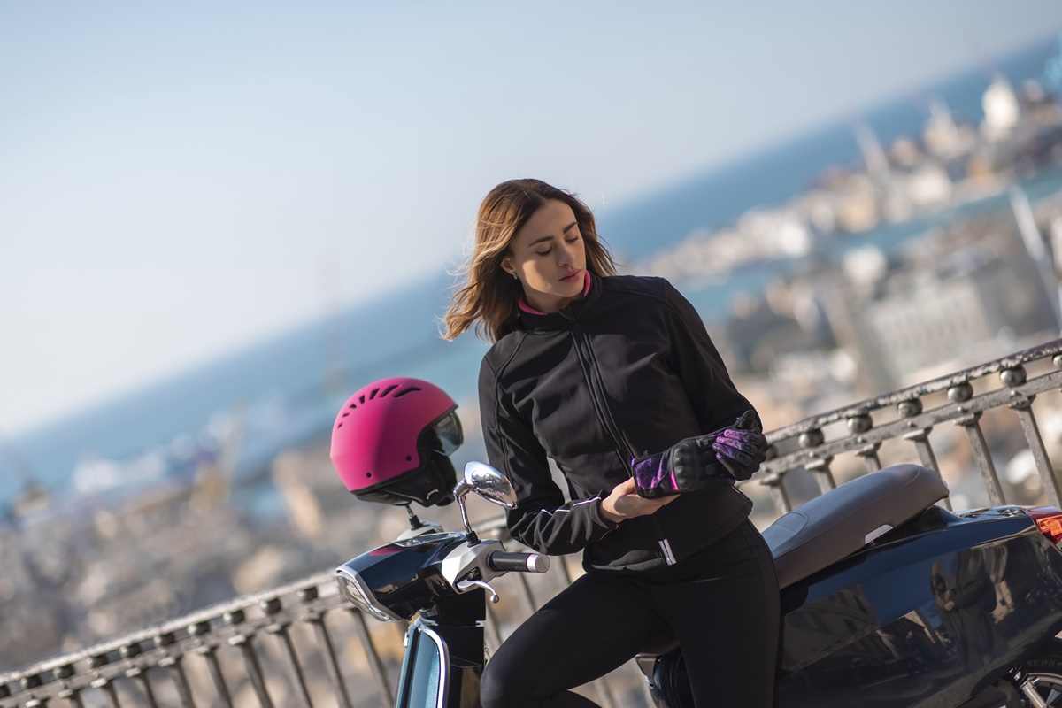 Nueva gama Tucano urbano de cascos Jet para esta primavera-verano