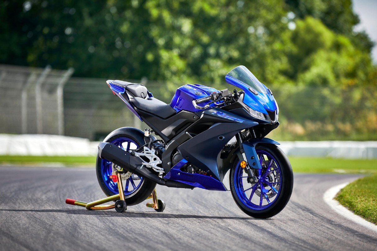 2022-yamaha-yzf-r125-eu-icon_blue-static-002-03