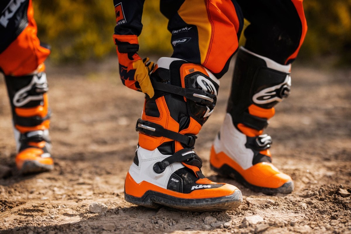 "KTM E-MINI ACADEMY"