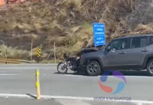 Después de unos dos kilómetros tomó la salida de la autopista