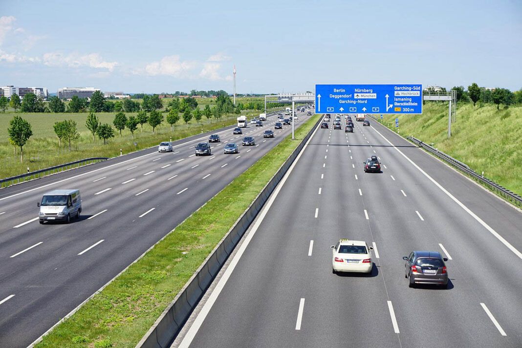 ¿Se acabaron las autopistas sin límites de velocidad en Alemania?