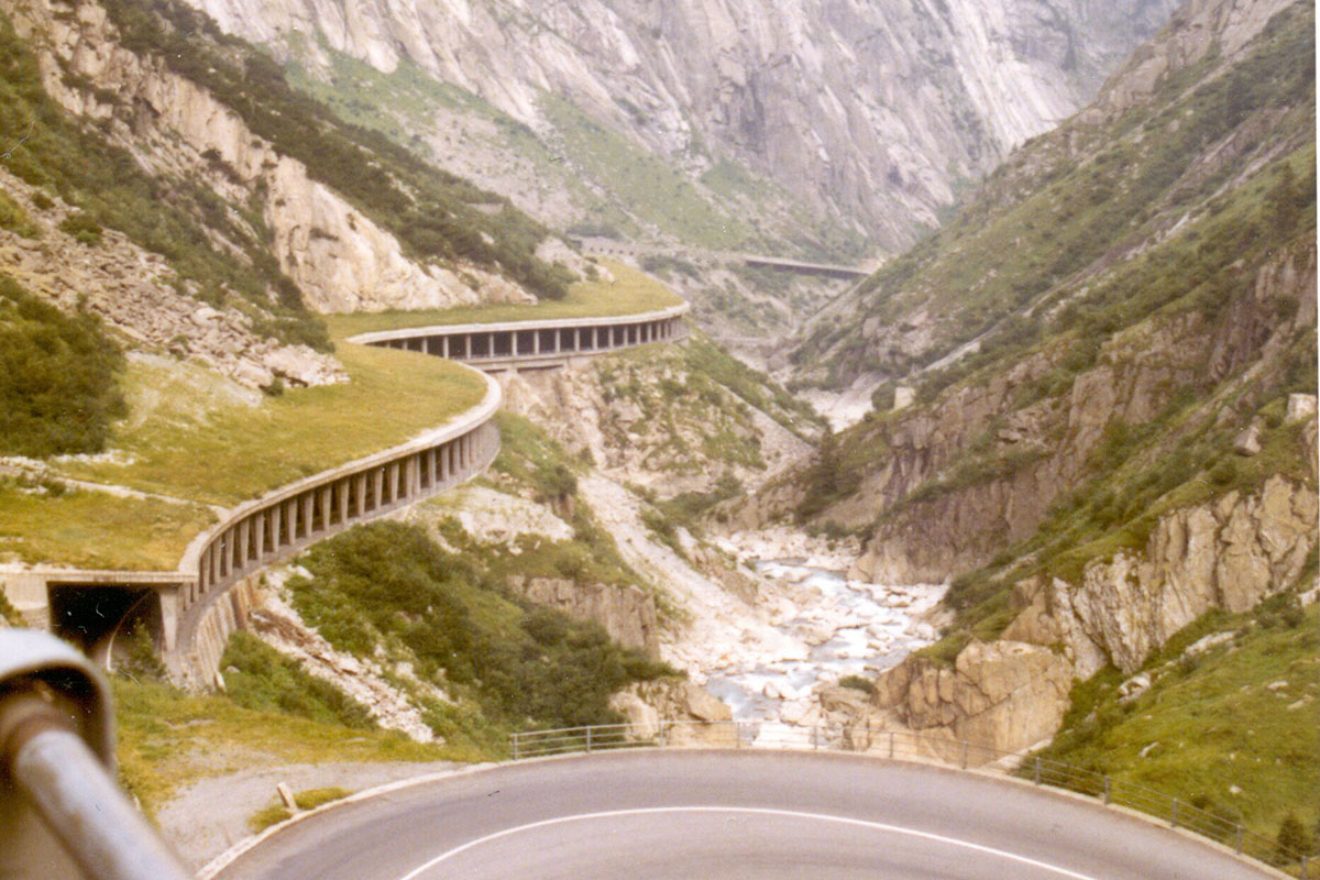 Las carreteras suizas son una delicia para conducir