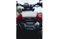 Royal Enfield Scram 411 personalizada