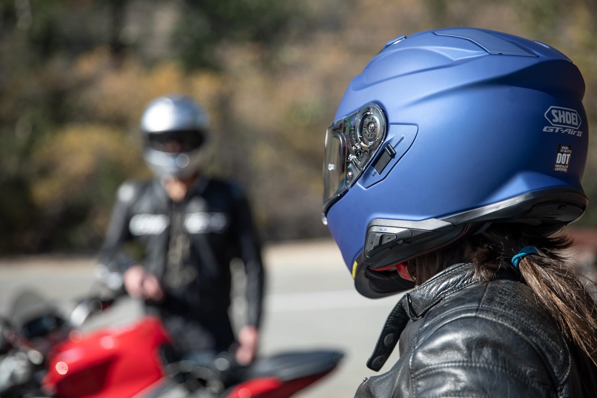 Nuevo intercomunicador de moto Sena SRL-MESH