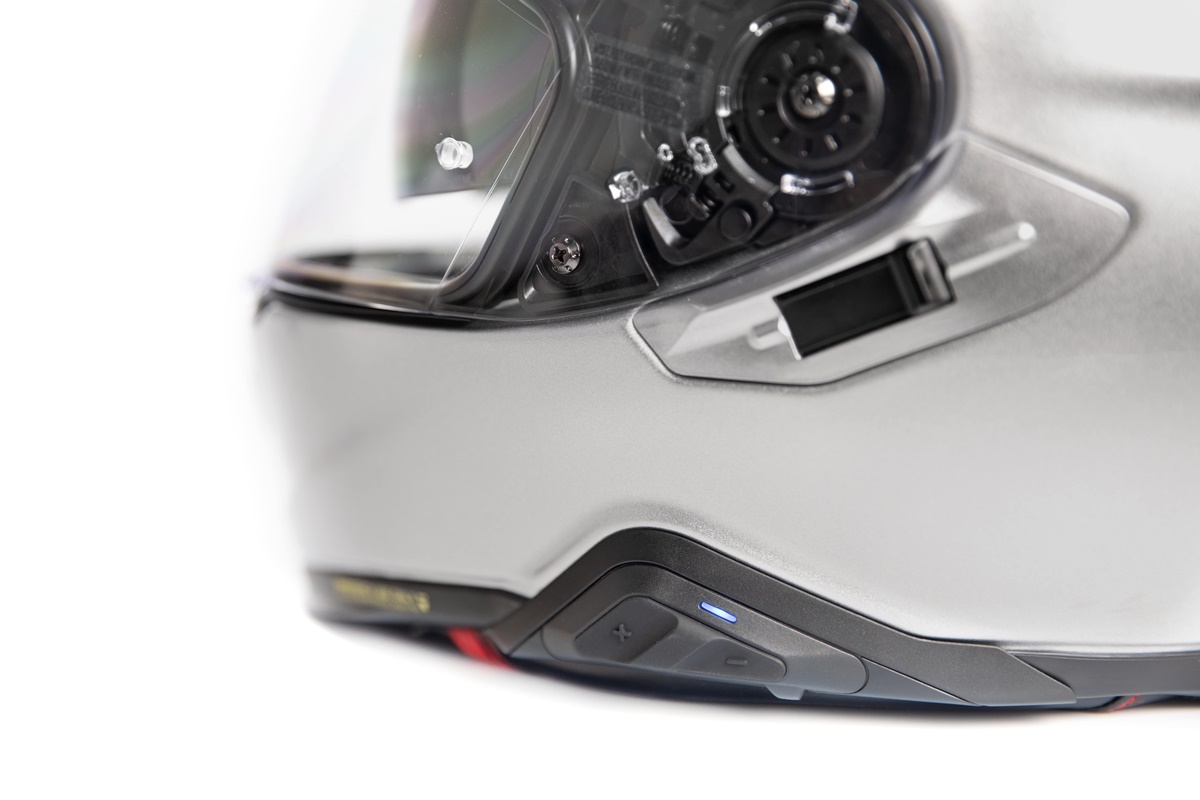 Nuevo intercomunicador de moto Sena SRL-MESH