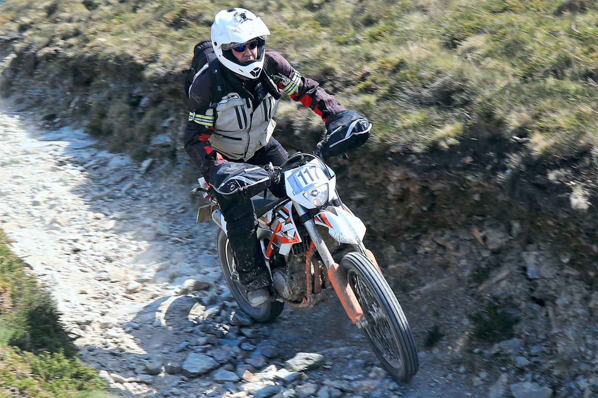 Rally Dick Peachey del 120 aniversario del Motor Cycling Club (MCC)