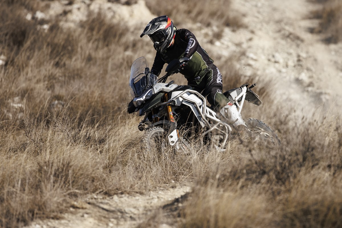 Las becas Triumph 1000 Dunas ya tienen finalistas