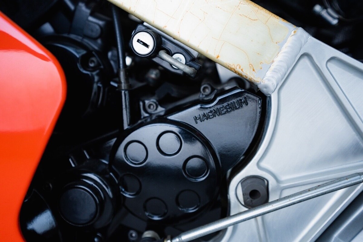 Yamaha RZV500R de 1984