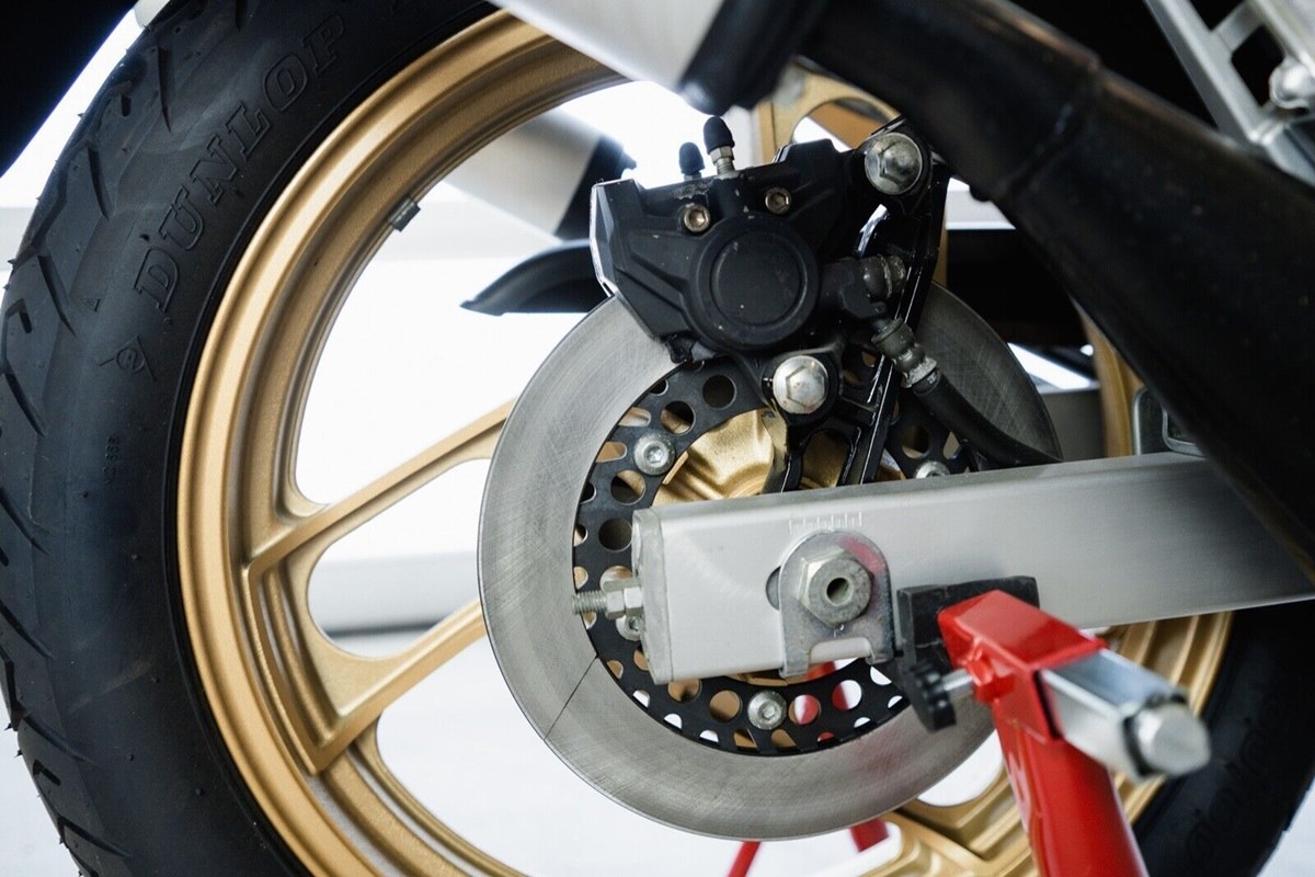 Yamaha RZV500R de 1984