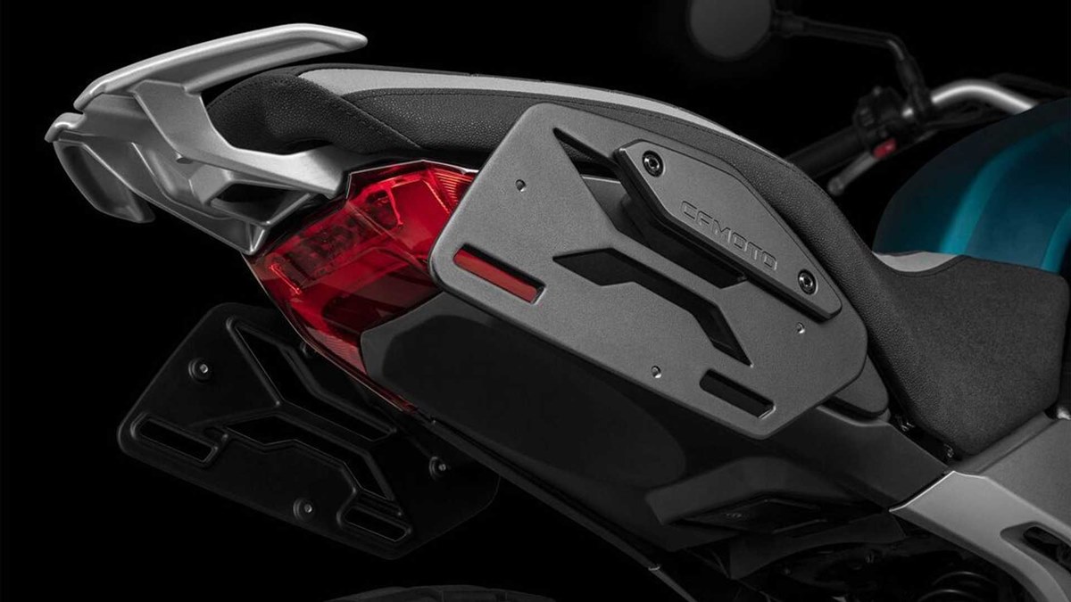 Nueva CFMoto 700 CL-X ADV 2023