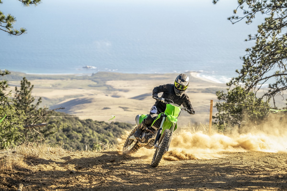 Kawasaki KX250X en acción