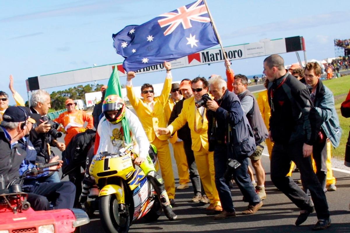 Temporada 2001: Primer título en 500 cc en el GP de Australia