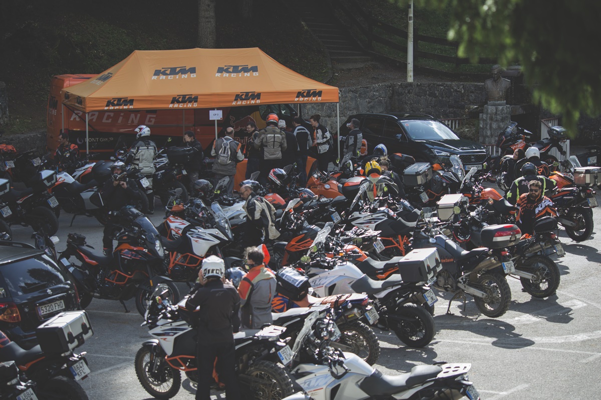 Reunión KTM Adventure 2022