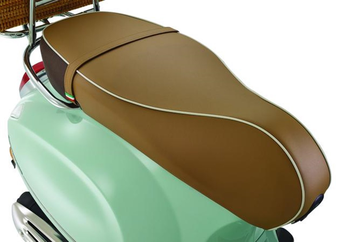 Vespa Primavera Pic Nic 2022