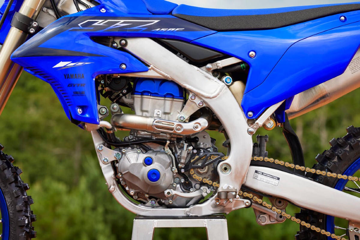 Yamaha YZ450F, vista del propulsor