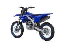 Yamaha YZ450F, vista trasera