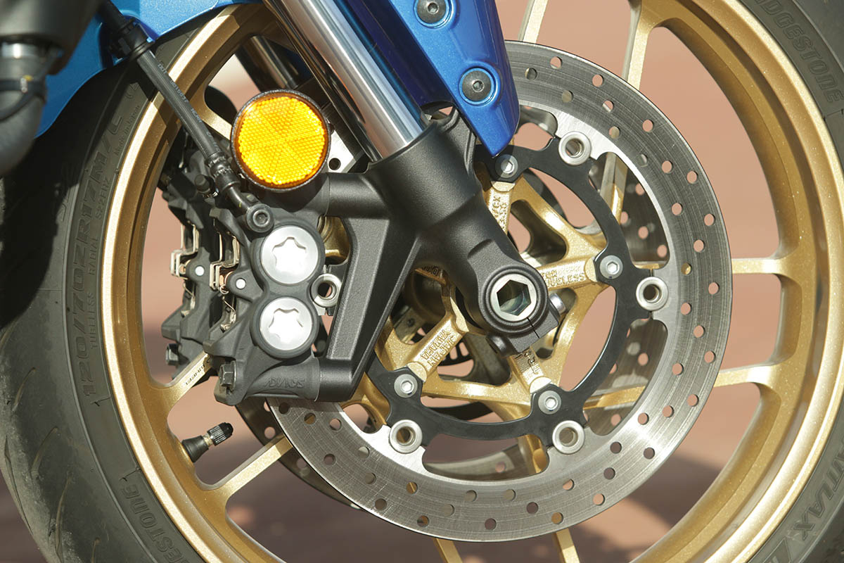 brd_neorretro_yamaha_xsr900_2022_13