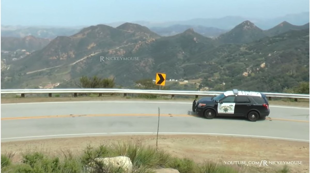 Accidente de Yamaha R6 en el Mulholland de los Angeles