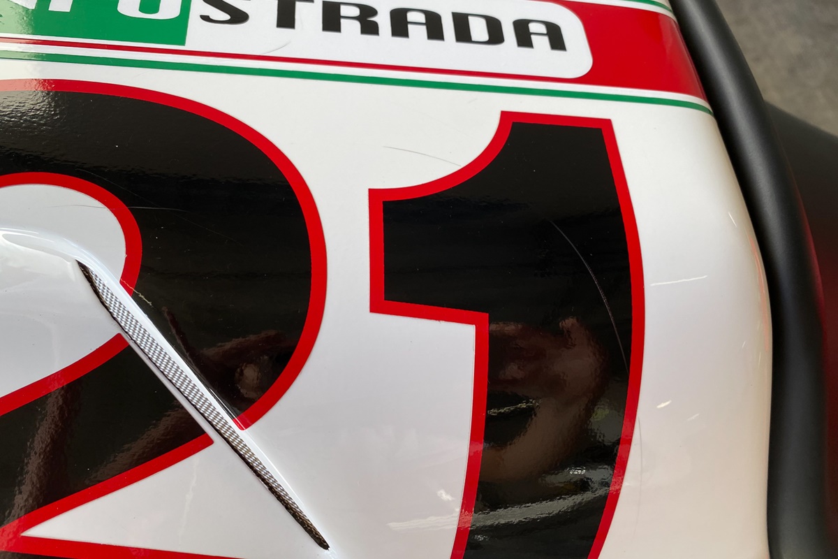 Ducati 998S 2002 Troy Bayliss #393