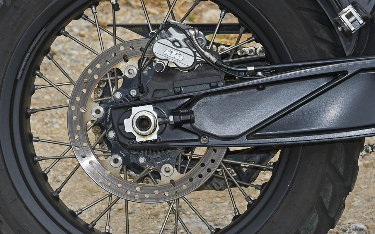 ktm_890_adventure_r_2022_26