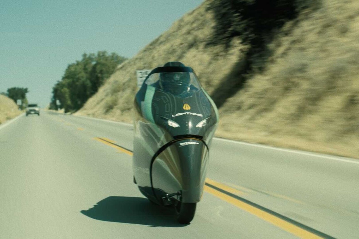 Prueba dinámica en carretera de la Tachyon Nb