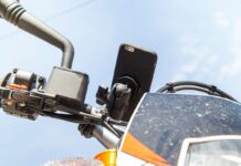 Soporte de teléfono para la moto