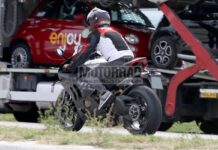 Vista trasera de la posible Ducati V4 R