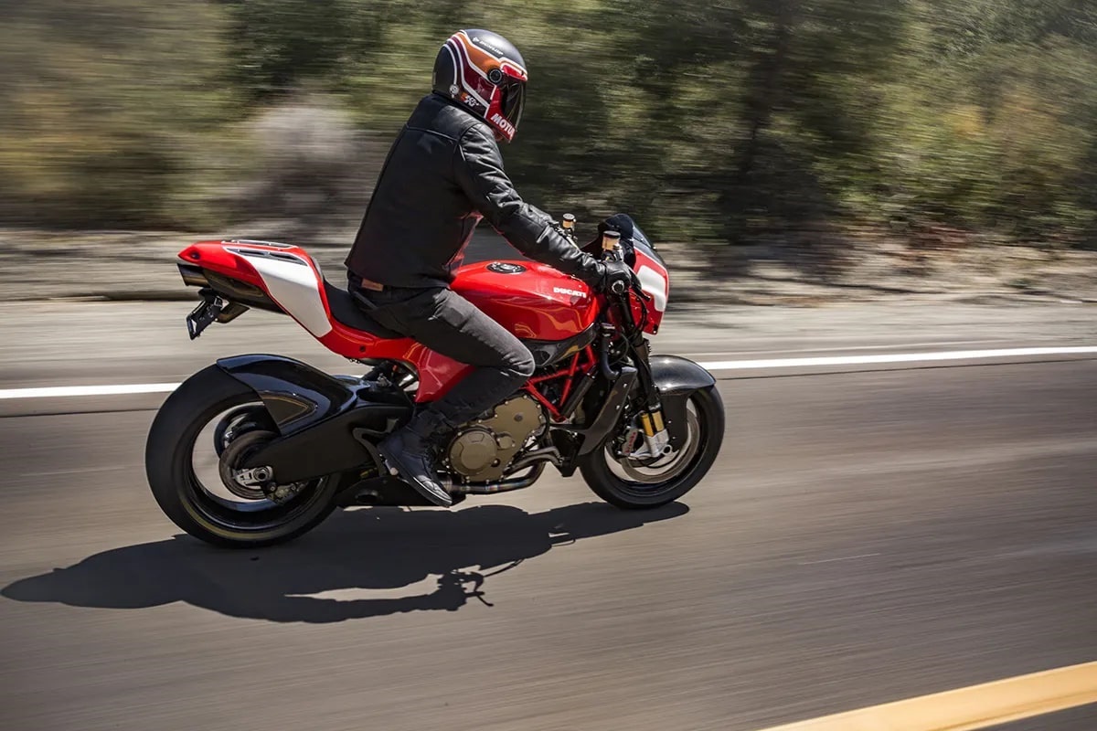 Ducati Desmosedici D16RR