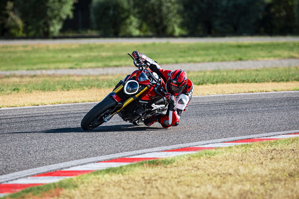 Nueva Ducati Monster SP 2023