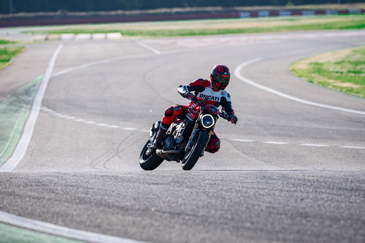 Nueva Ducati Monster SP 2023