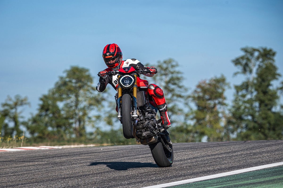 Nueva Ducati Monster SP 2023