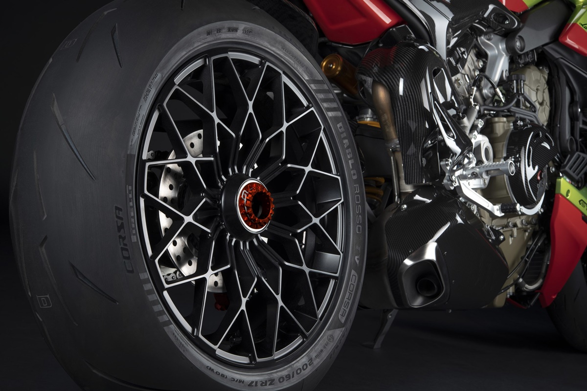 Ducati Streetfighter V4 Lamborghini 2023
